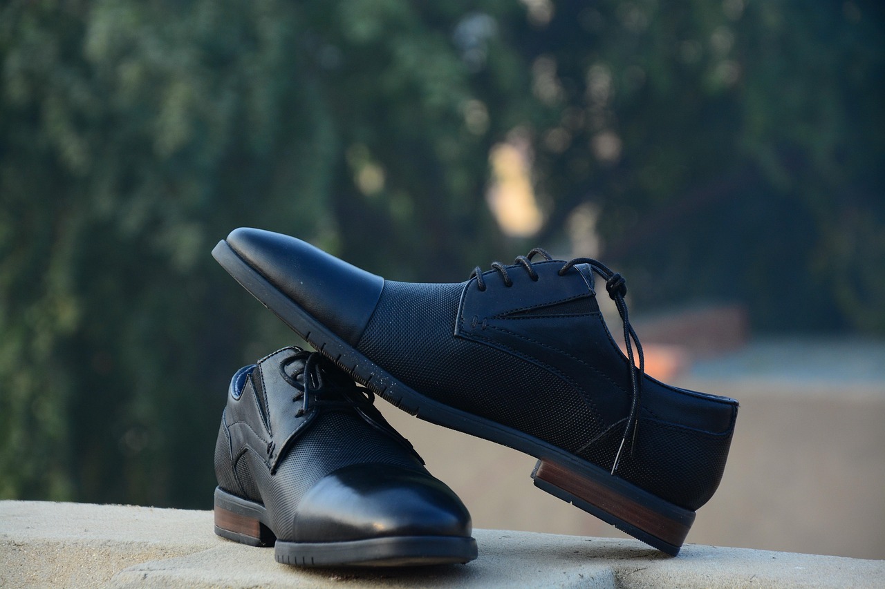 Black Shoes